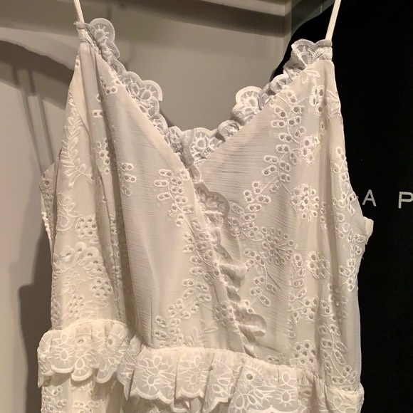 HM Maxi Dress White Lace Like New - Picture 3 of 7